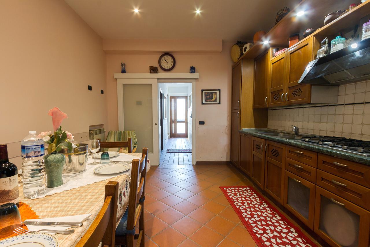 La Bella Casa Del Cuoco Hotel Campi Bisenzio Eksteriør billede