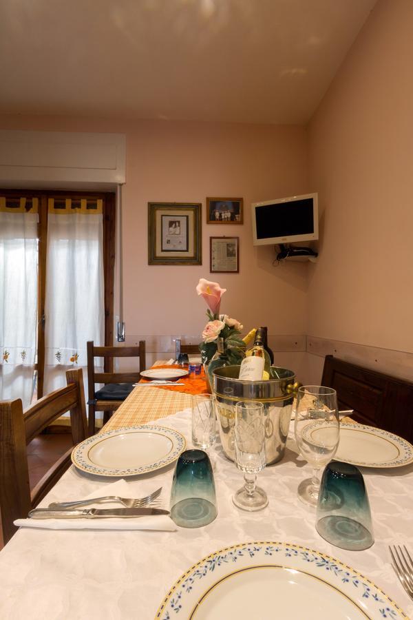 La Bella Casa Del Cuoco Hotel Campi Bisenzio Eksteriør billede