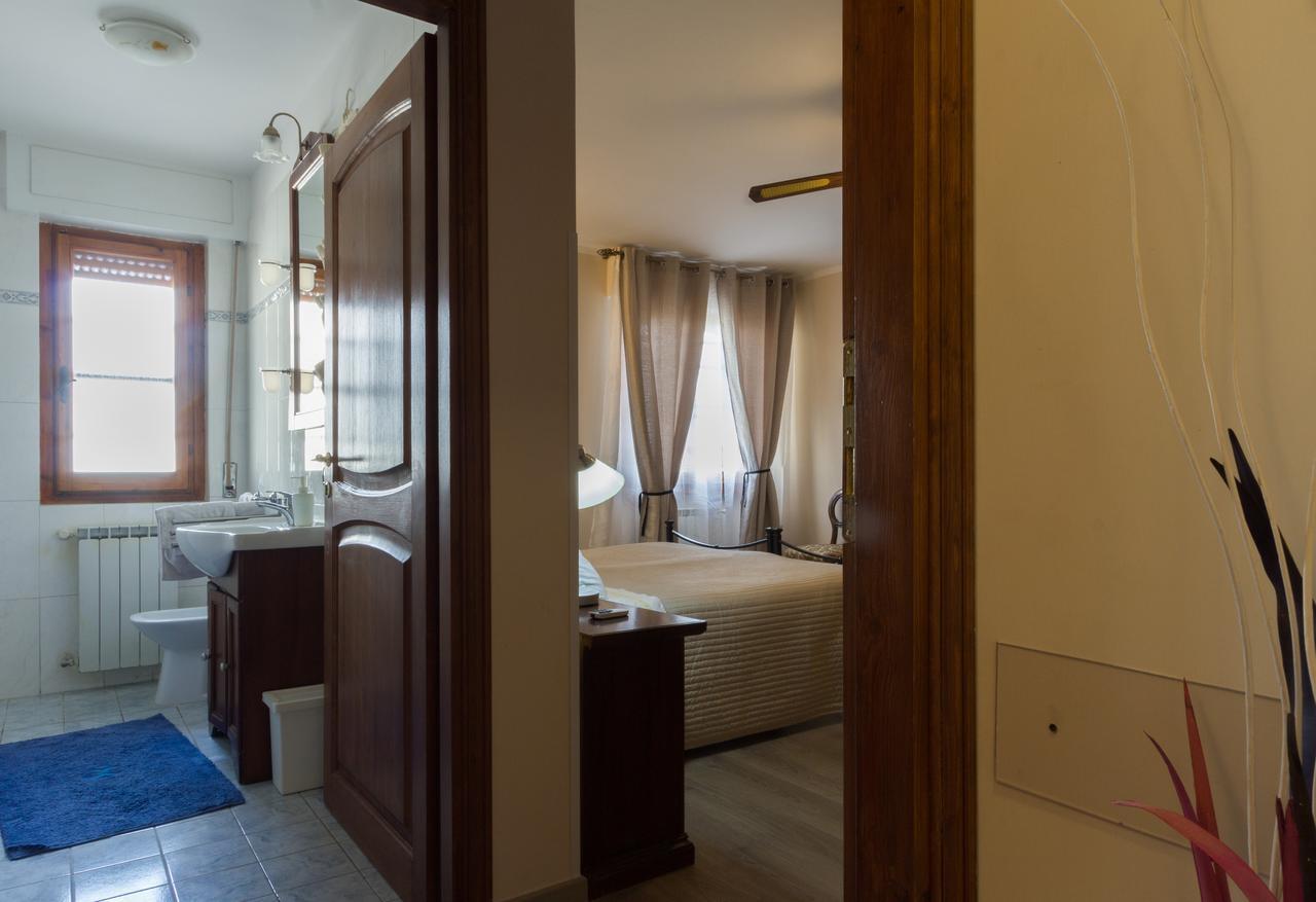 La Bella Casa Del Cuoco Hotel Campi Bisenzio Eksteriør billede