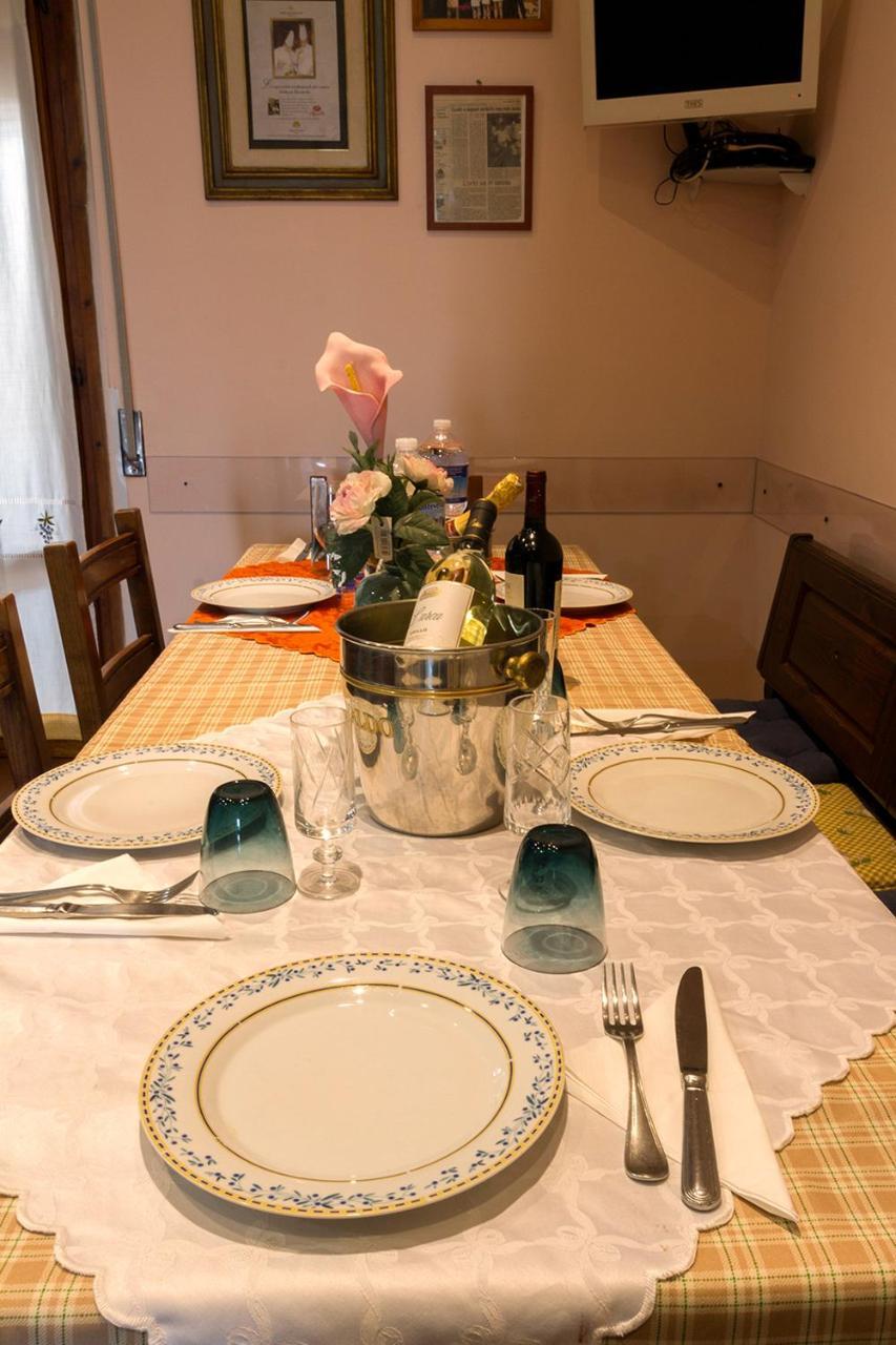 La Bella Casa Del Cuoco Hotel Campi Bisenzio Eksteriør billede